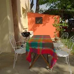 Domaine Du Petit Tournebelle דירה גרואיסאן