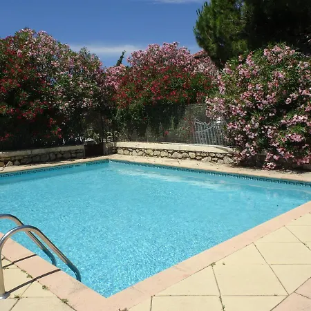 Apartment Domaine Du Petit Tournebelle