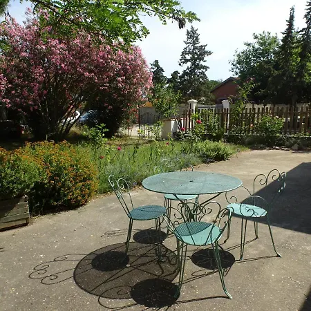 Domaine Du Petit Tournebelle Apartment *