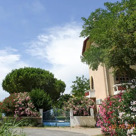 Domaine Du Petit Tournebelle *