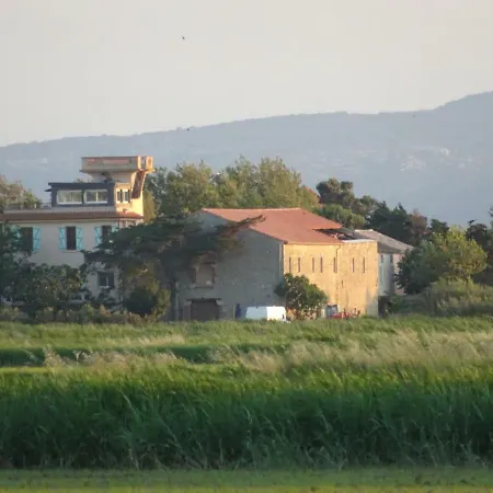 Апартаменты Domaine Du Petit Tournebelle