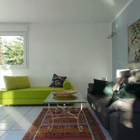 Domaine Du Petit Tournebelle Apartment