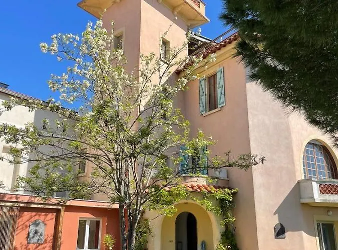 Domaine Du Petit Tournebelle גרואיסאן