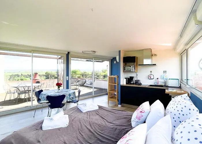 Domaine Du Petit Tournebelle Appartement Gruissan